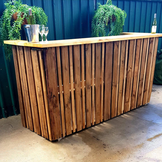 Pine Pallet Bar